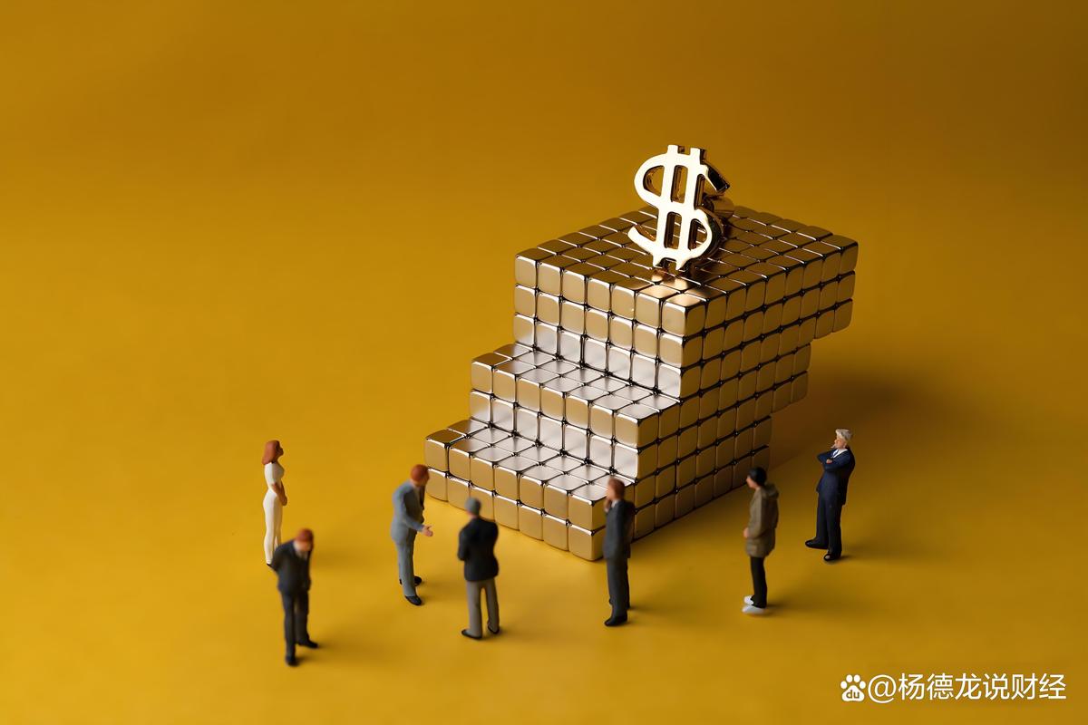 成长风格基金收益率_创蓝筹带动中小创爆发_光大量化核心成长今日净值