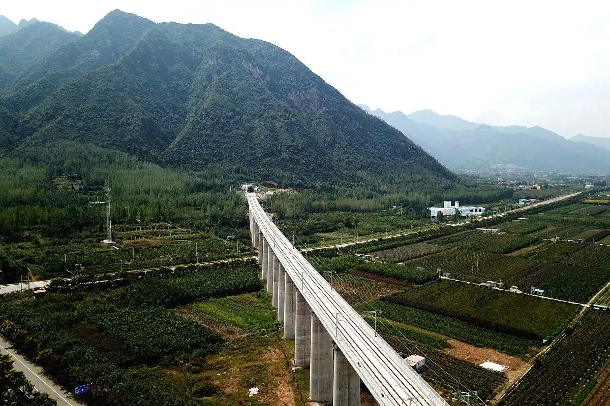 甩棍能不能过安检_弹弓高铁携带规定_携带弹弓乘坐高铁