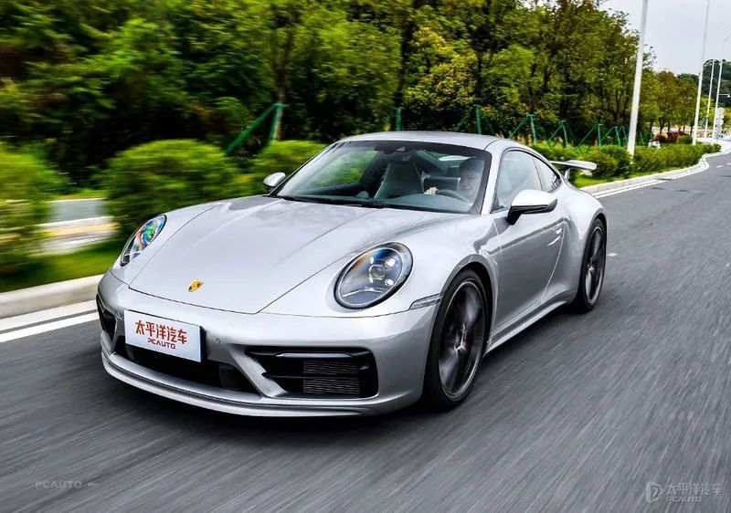保时捷911Carrera 4S评测_兰博基尼跑车价钱_保时捷911Carrera 4S参数