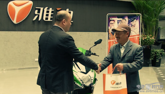 手工制作兰博基尼_DIY兰博基尼模型_纯手工兰博基尼纸